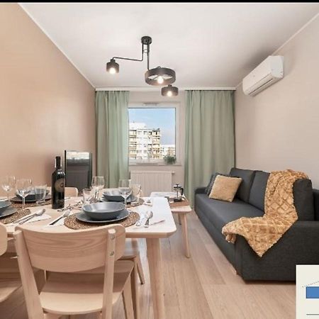 Szoste Pietro Apartment Wroclaw Luaran gambar