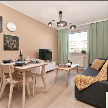 Szoste Pietro Apartment Wroclaw Luaran gambar